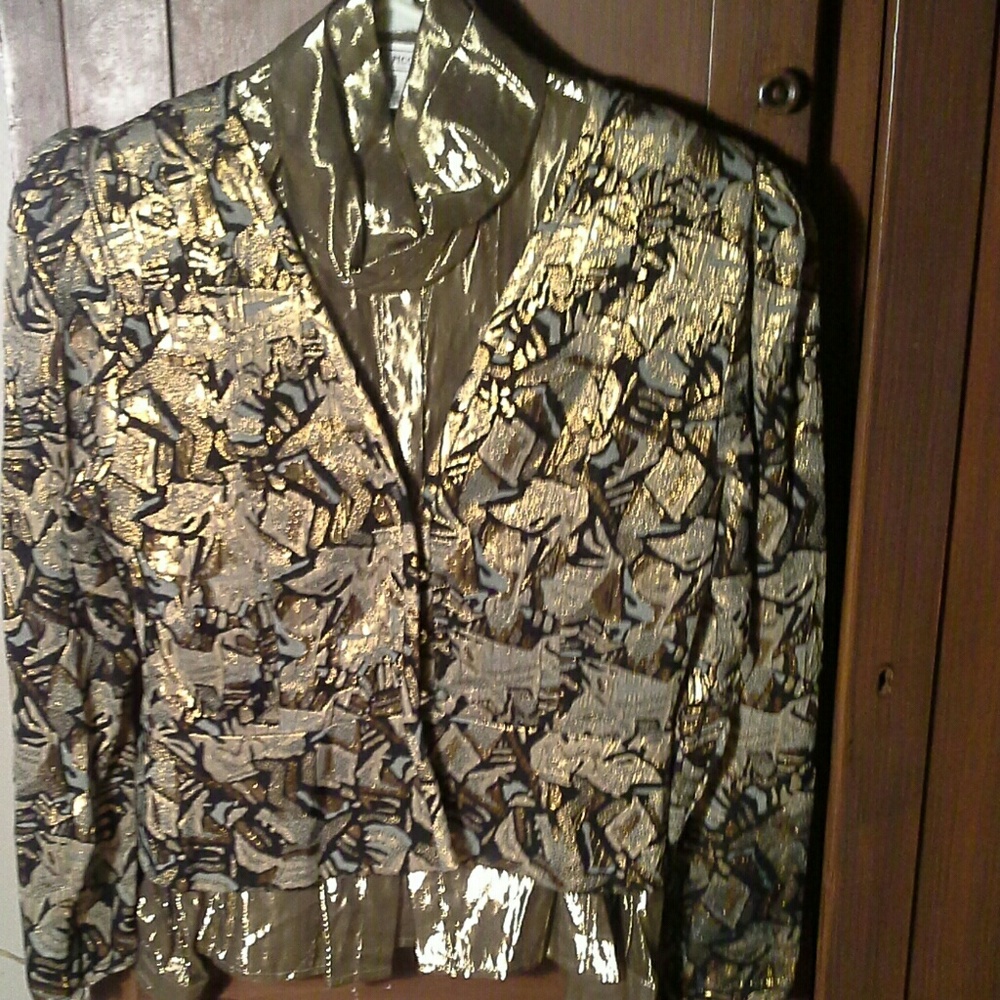 Womens silk shirt snd jacket